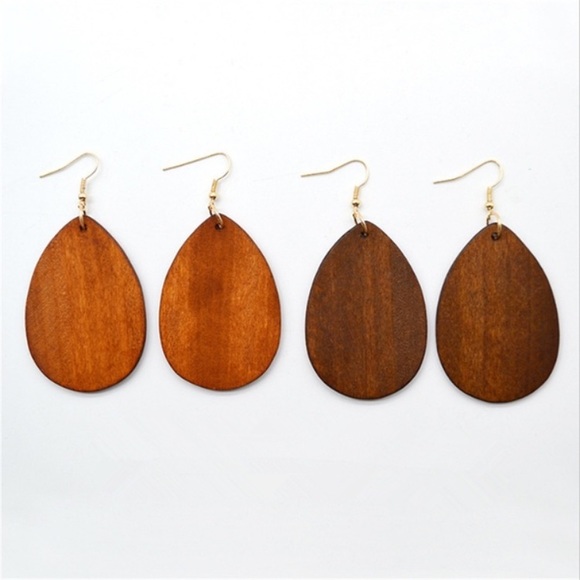 Wooden teardrop earrings - Picture 2 of 3